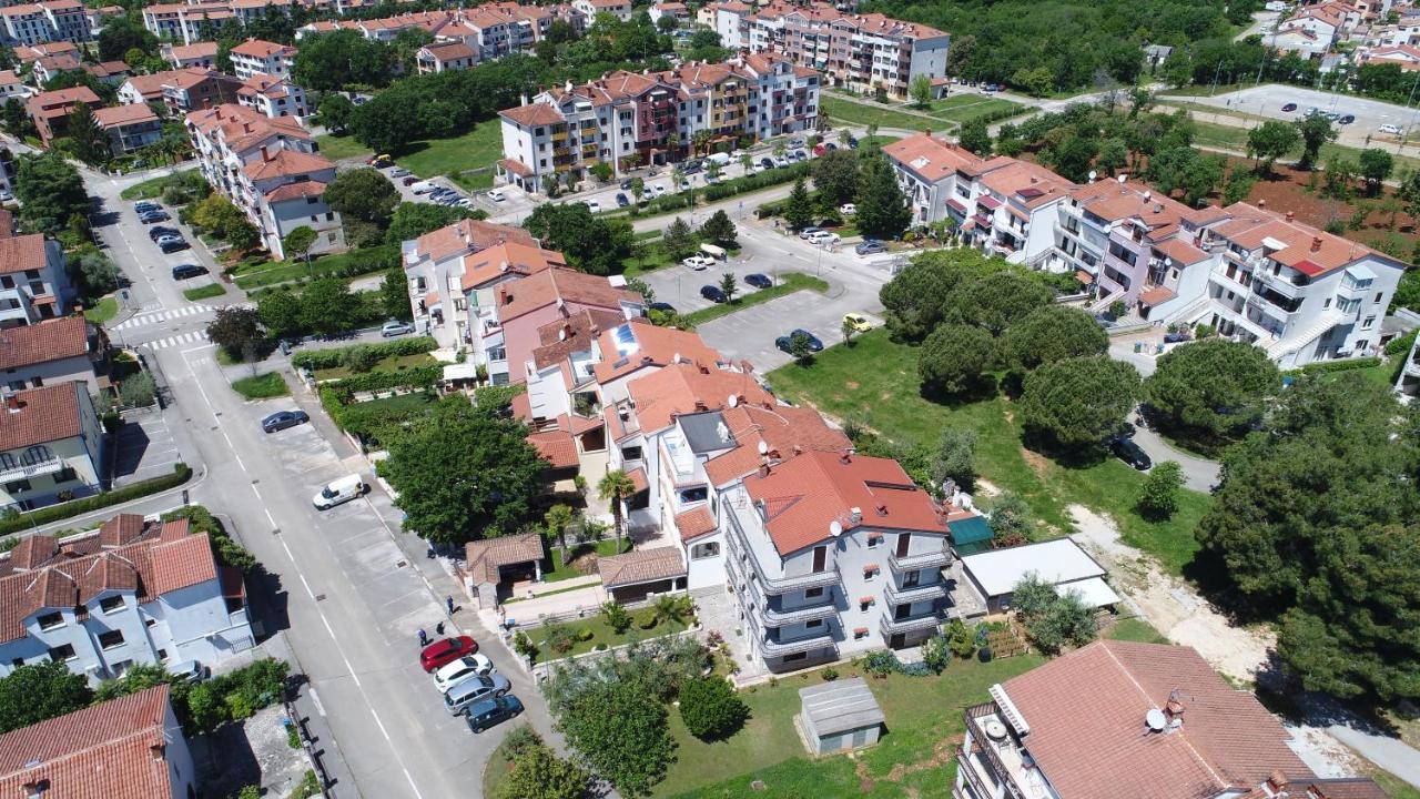 Apartment Mip Poreč Buitenkant foto