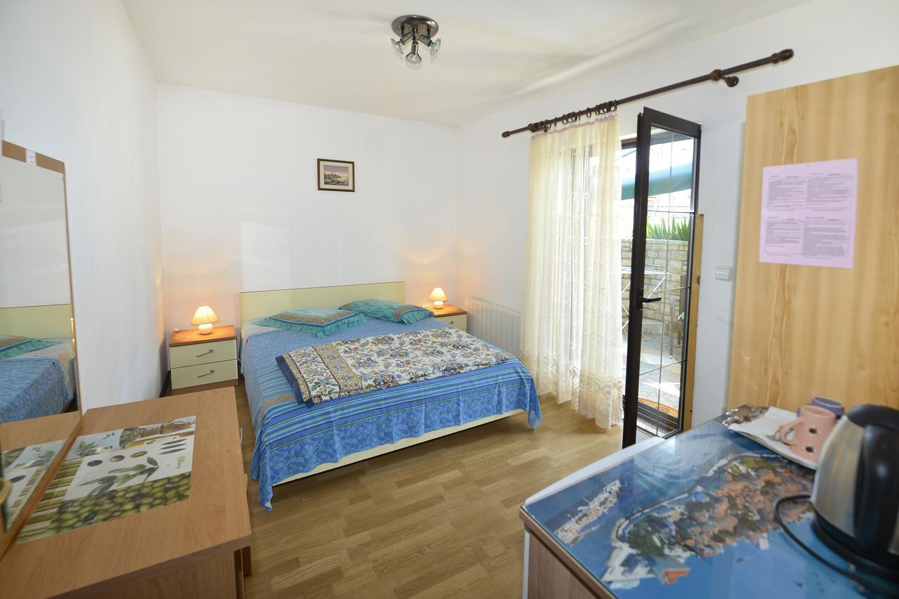 Apartment Mip Poreč Buitenkant foto