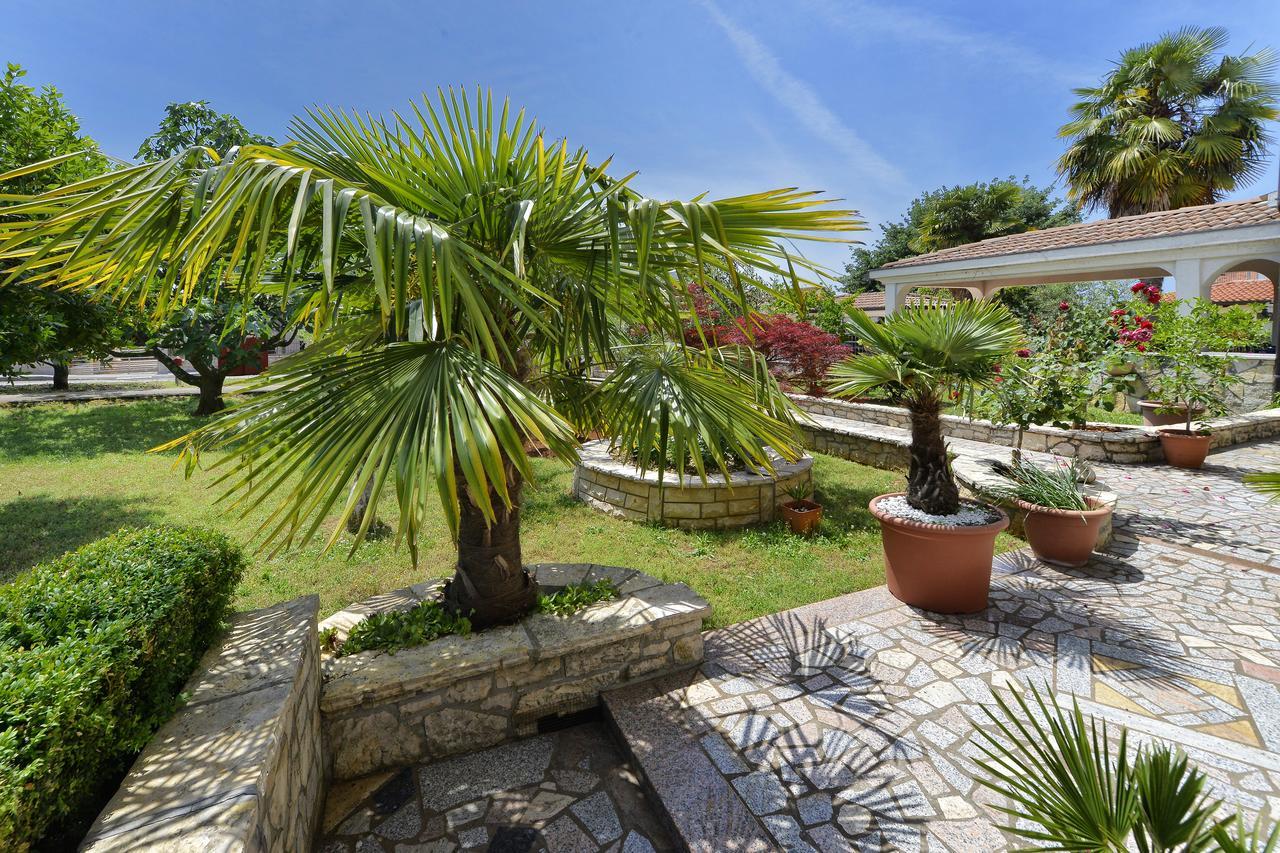 Apartment Mip Poreč Buitenkant foto