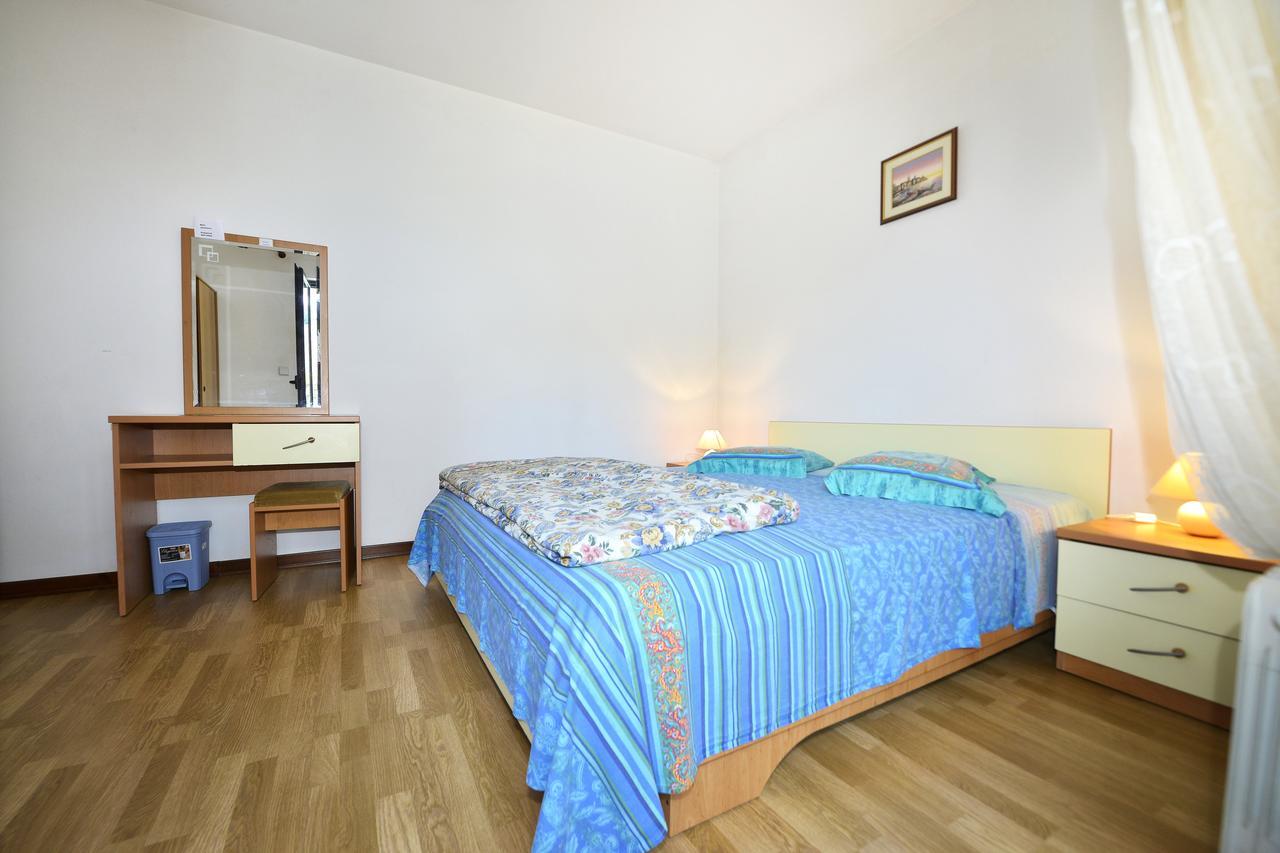 Apartment Mip Poreč Buitenkant foto
