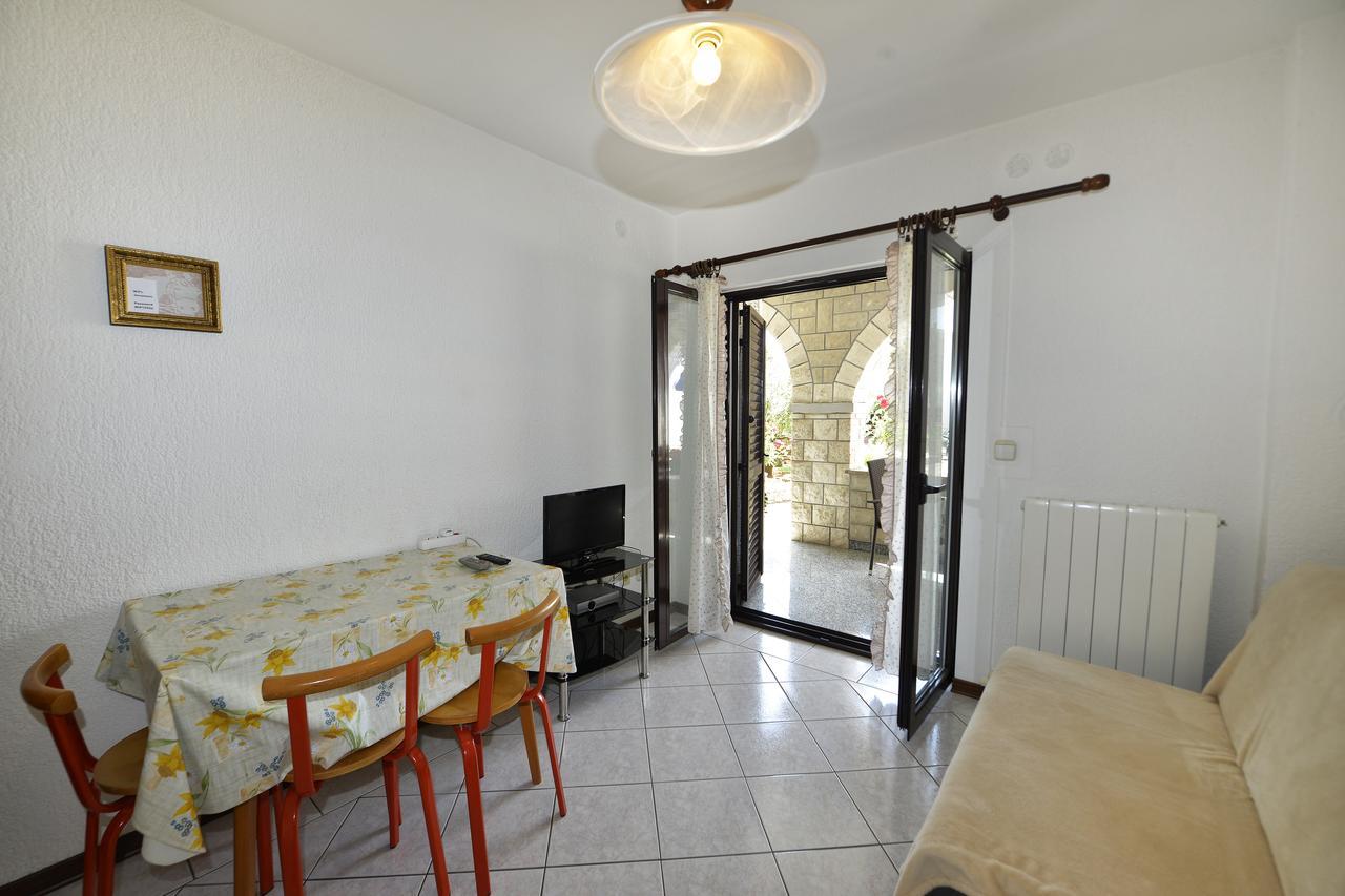 Apartment Mip Poreč Buitenkant foto